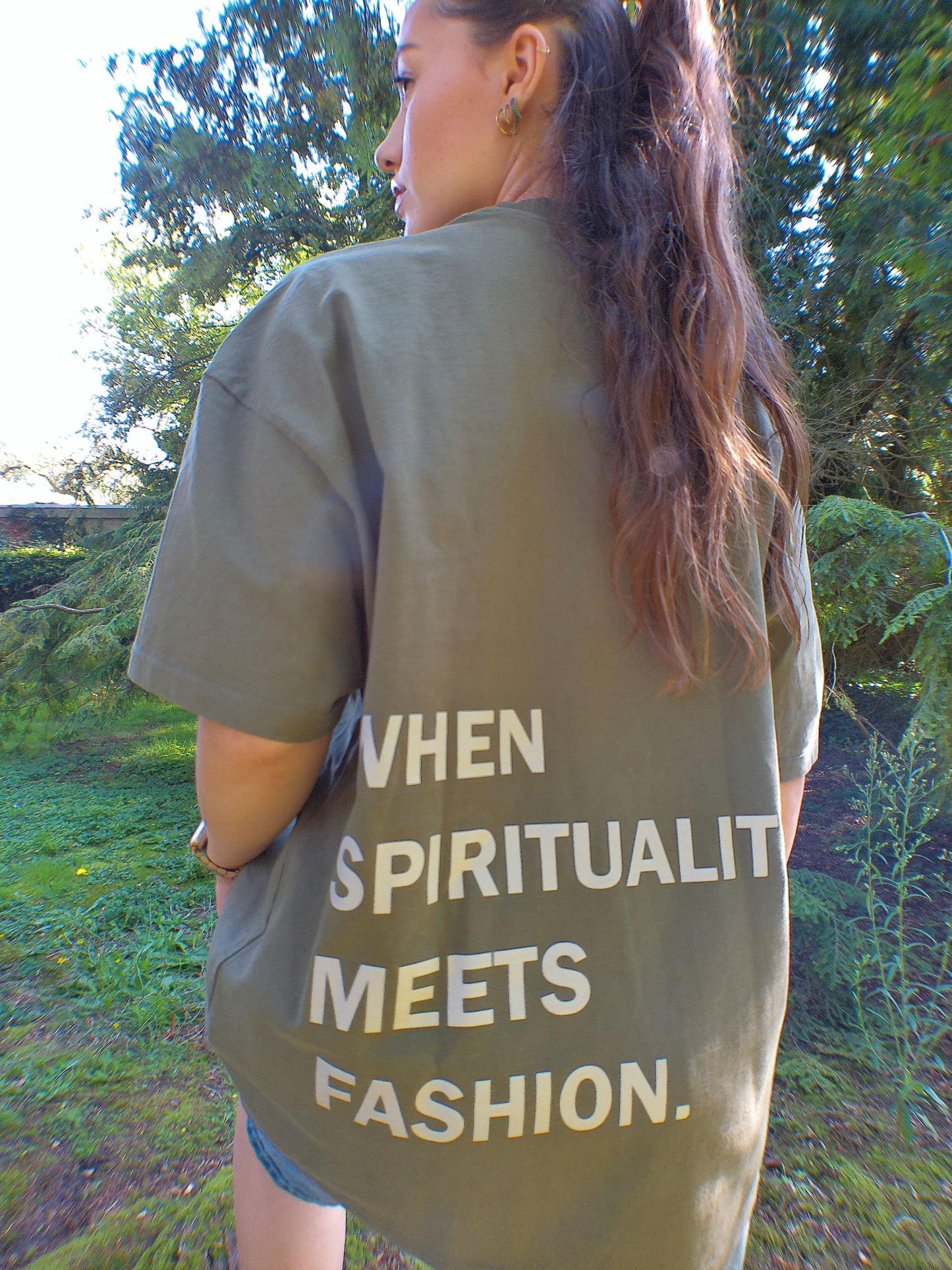 SPIRITUALITY TEE - OLIVE